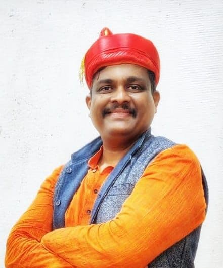 Profile of Ashutosh Paranjape